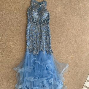 pretty blue prom dress